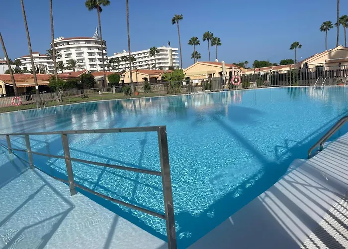 Santafe Holiday Garden 40 아파트