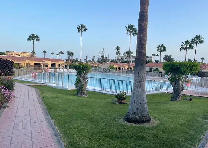 아파트 Santafe Holiday Garden 40 플라야 델 잉글스